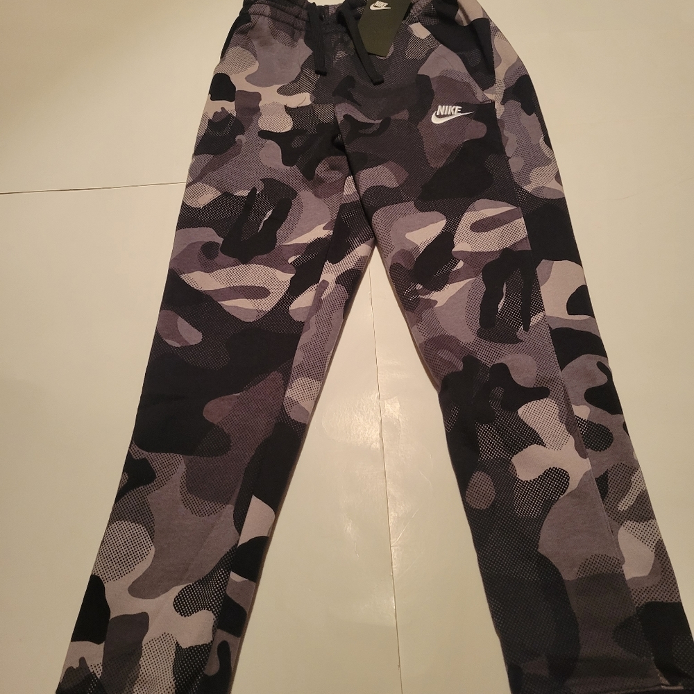 Nike Boys Sportswear Club Camo Joggers